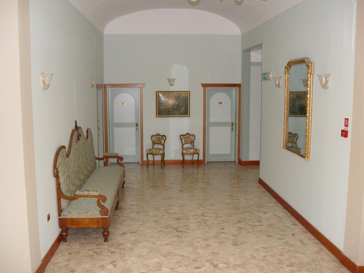 Hotel Antico Borgo Riolo Terme Exterior foto