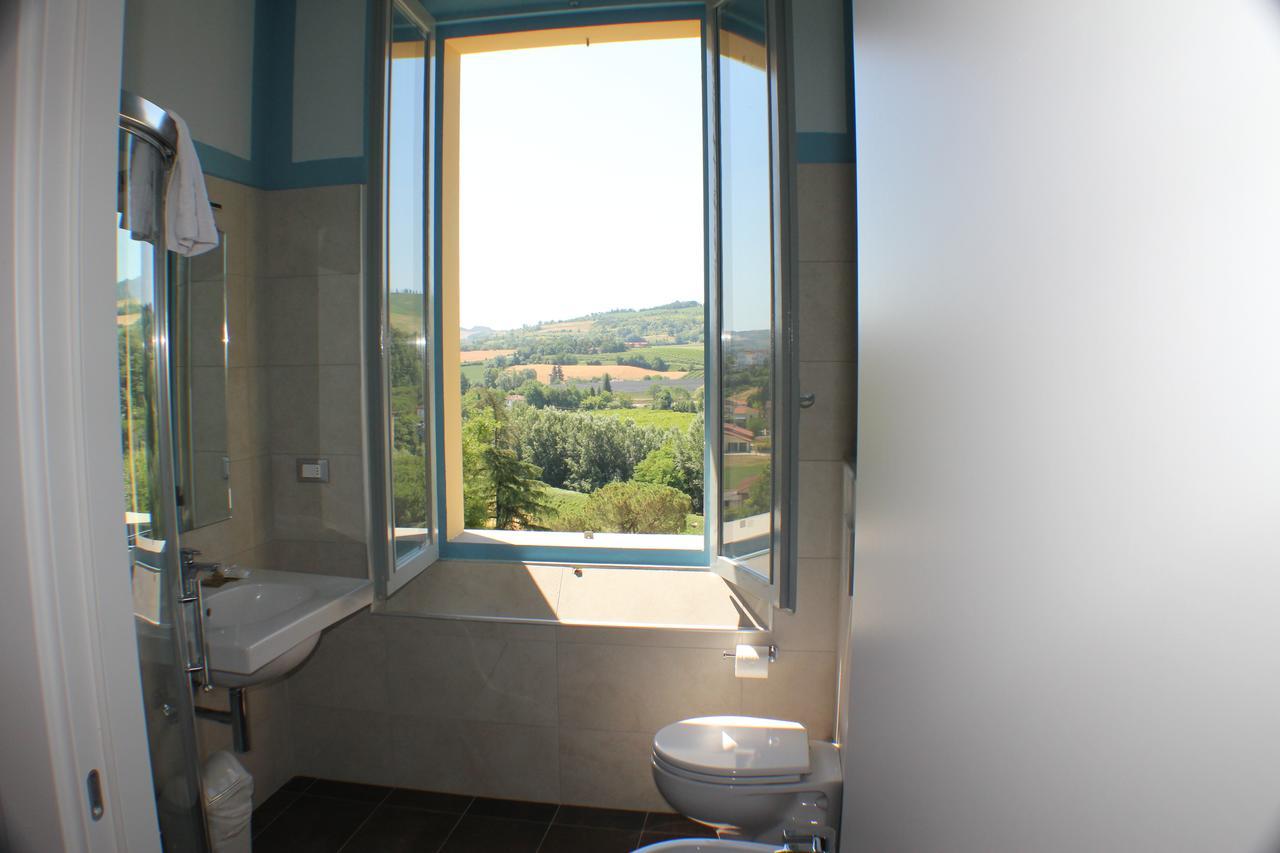 Hotel Antico Borgo Riolo Terme Exterior foto